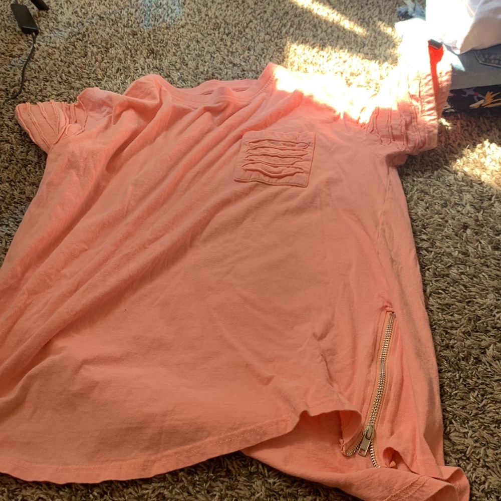 Pink - Picture 2 of 2